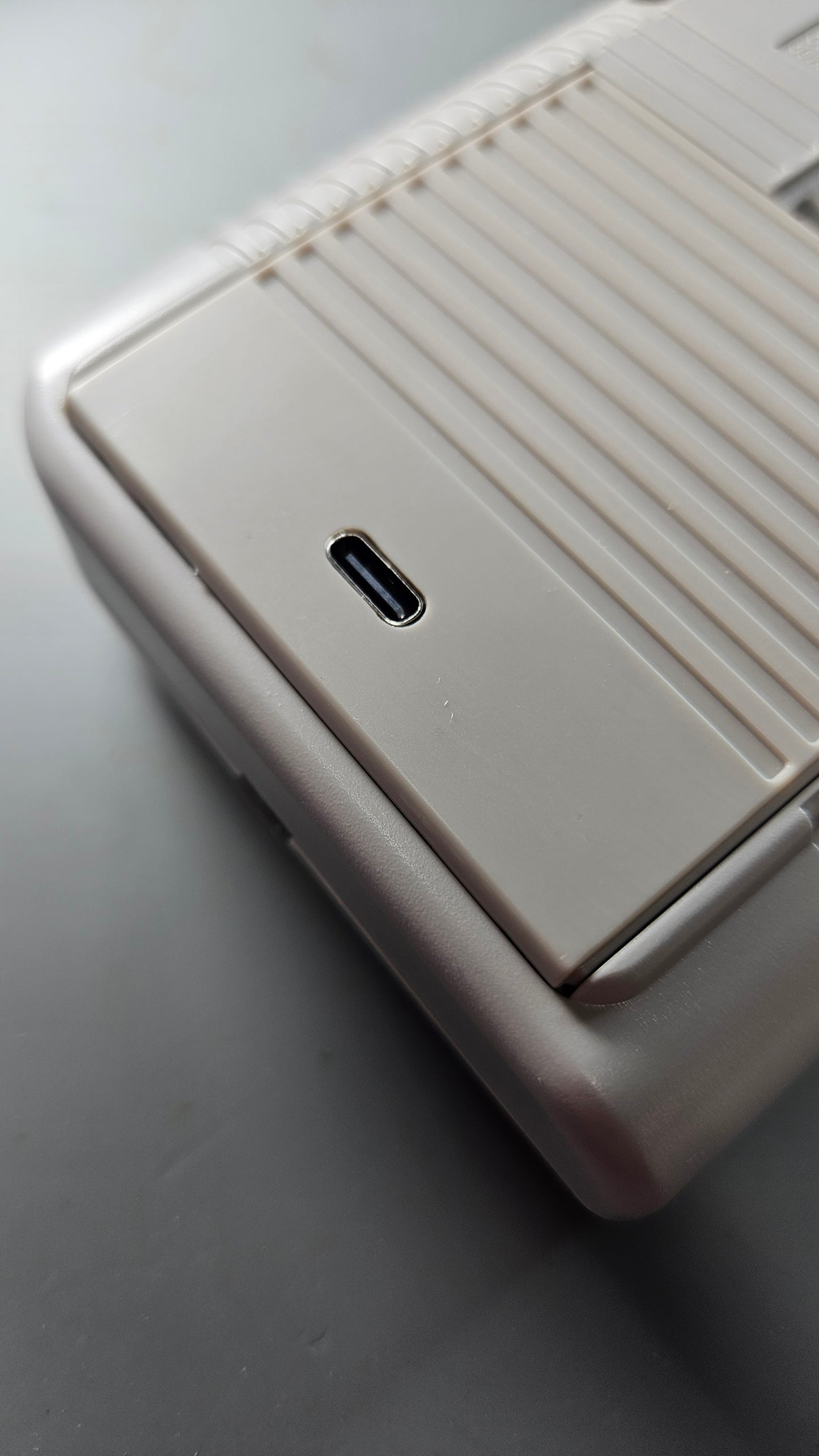 SL-DMG-01-IPS-LIB - OEM Game Boy Internals - IPS Display, 10hr battery, Tetris, & Case!